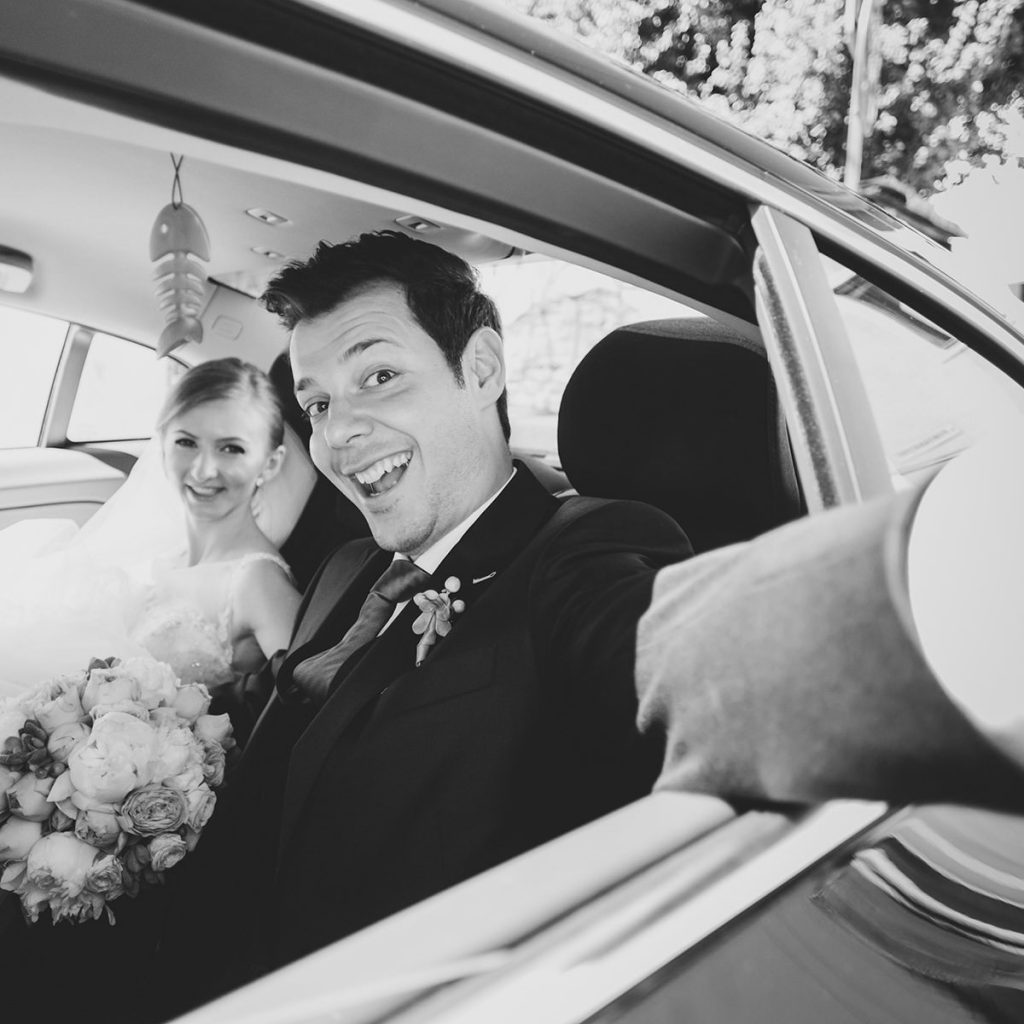 Nunti - Botezuri - Evenimente - Anunturi gratuite - caut fotograf